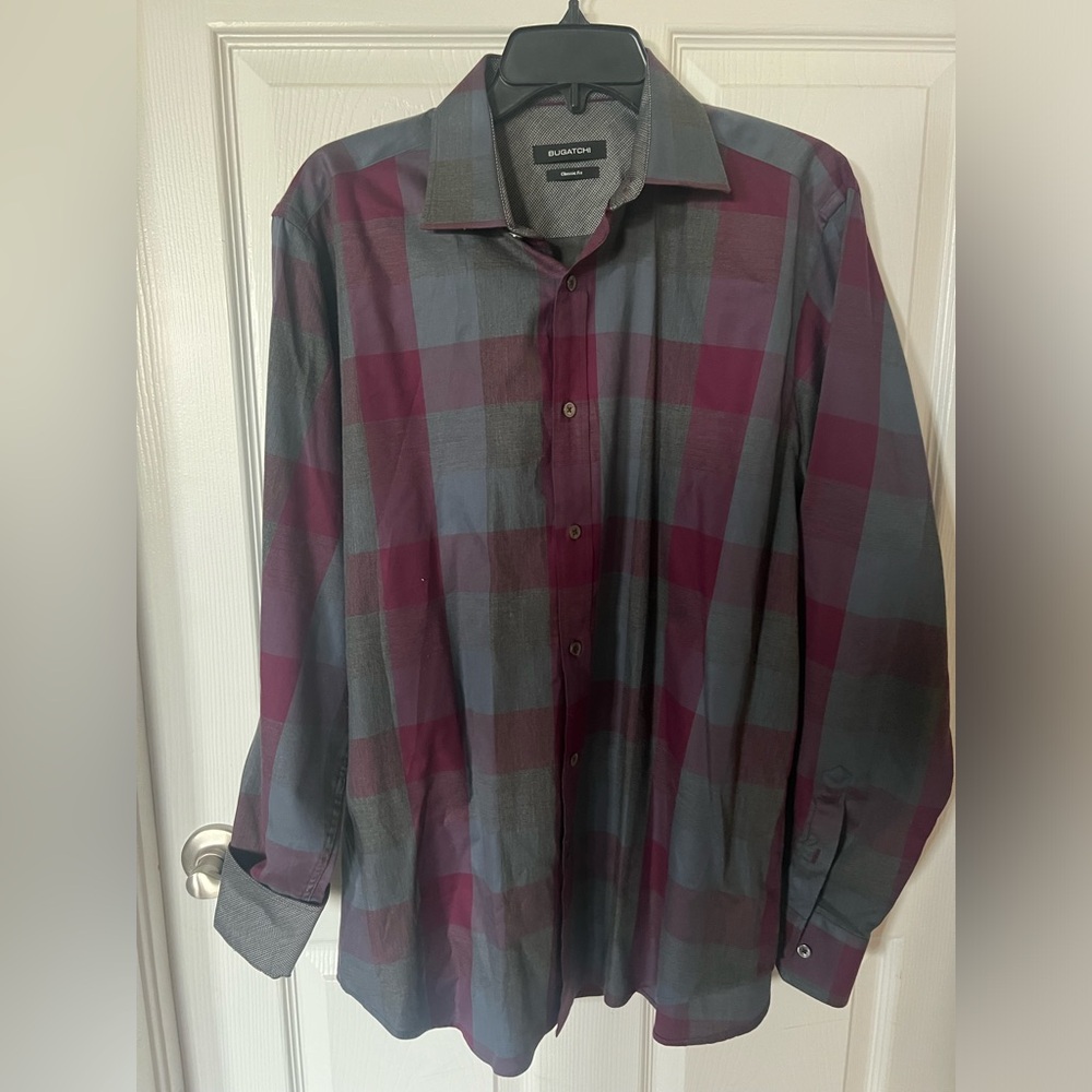 Bugatchi Men`s Grey/Wine Color Long Sleeve Button Up Classic Fit Shirt Sz Medium